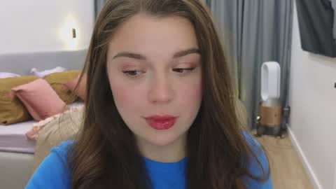 Snapshot of tutti_frutti_ chatting on 6, 2, 2025 Ariana online show from 6, 2, 2025