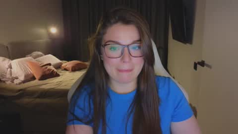 Snapshot of tutti_frutti_ chatting on 13, 9, 2025 Ariana online show from 13, 9, 2025