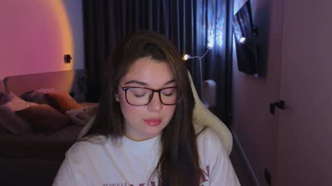 Snapshot of tutti_frutti_ chatting on 3, 10, 2025 Ariana online show from 3, 10, 2025