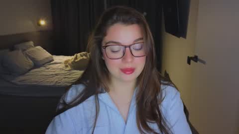 Snapshot of tutti_frutti_ chatting on 28, 10, 2025 Ariana online show from 28, 10, 2025