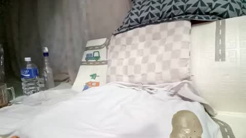 Snapshot of tuylip_sex chatting on 16, 11, 2025 tuylip_sex online show from 16, 11, 2025