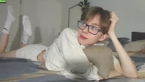 Snapshot of tuz94 chatting on 2, 12, 2024 Dan online show from 2, 12, 2024