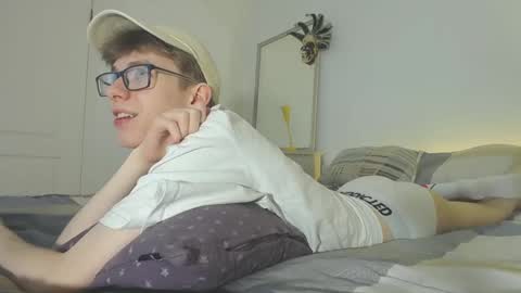 Snapshot of tuz94 chatting on 8, 1, 2025 Dan online show from 8, 1, 2025