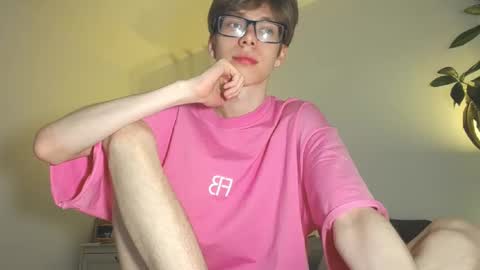 Snapshot of tuz94 chatting on 7, 3, 2025 Dan online show from 7, 3, 2025