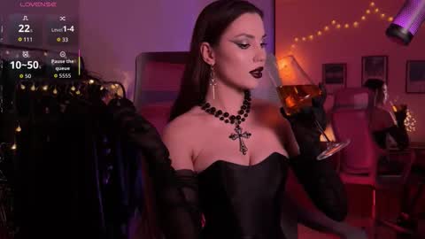 Miss Veth online show from 11, 9, 2025