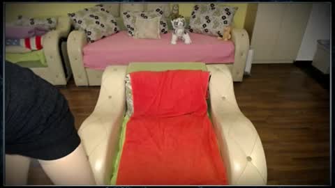 Clementine online show from 7, 3, 2025