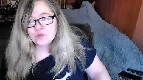 Lana online show from 3, 3, 2025