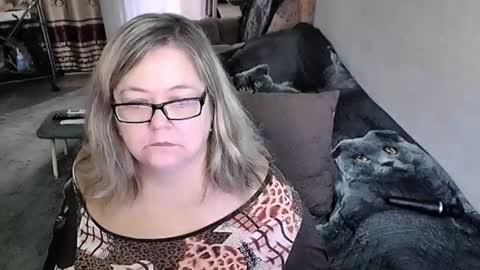 Lana online show from 18, 10, 2025