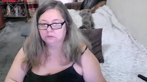 Snapshot of tviks chatting on 5, 6, 2026 Lana online show from 5, 6, 2026