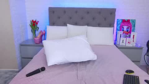 Hallie online show from 7, 3, 2025