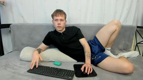 Angus online show from 25, 3, 2026