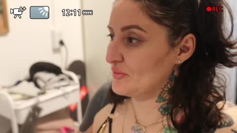 Elle online show from 27, 12, 2024