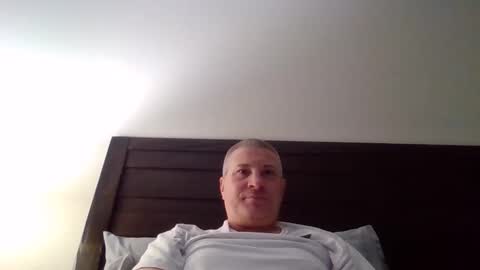 twiggy80 online show from 13, 1, 2026