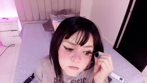 Snapshot of twiggy_sw chatting on 15, 7, 2026 Twiggy online show from 15, 7, 2026