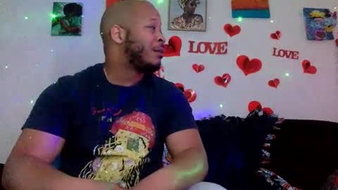 Snapshot of twinandlea chatting on 2, 3, 2025 Twin and Lea online show from 2, 3, 2025