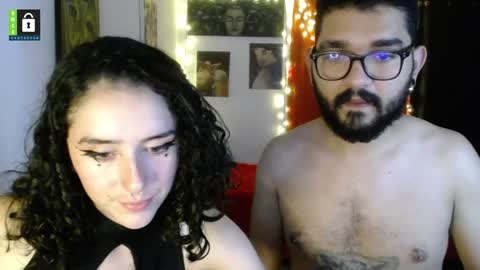 Snapshot of twinflamesxx chatting on 12, 1, 2025 TwinFlamesXX online show from 12, 1, 2025