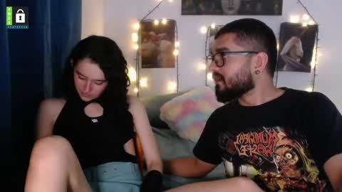 Snapshot of twinflamesxx chatting on 5, 2, 2025 TwinFlamesXX online show from 5, 2, 2025