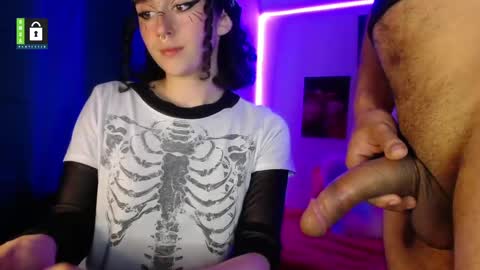 Snapshot of twinflamesxx chatting on 11, 3, 2025 TwinFlamesXX online show from 11, 3, 2025