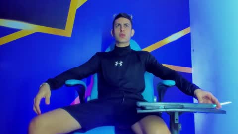 twink_scott19 online show from 12, 11, 2025