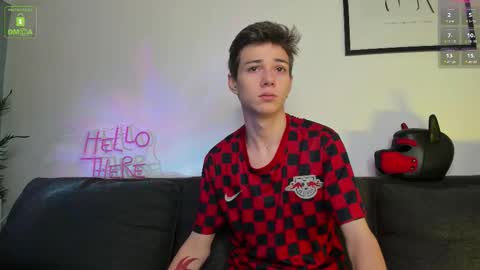 Snapshot of twinkguy_slim chatting on 21, 9, 2025 Viego Pattel online show from 21, 9, 2025