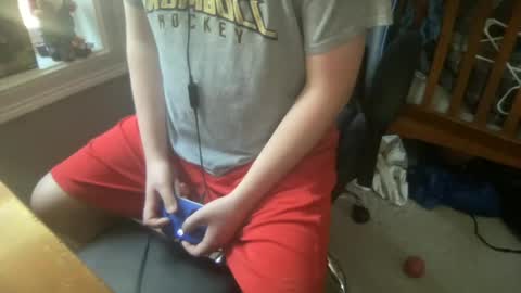Snapshot of twinkmikexxx12 chatting on 4, 8, 2026 mike online show from 4, 8, 2026