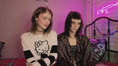 Sin and Skin online show from 21, 4, 2026