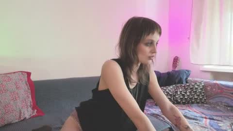 Sin and Skin online show from 25, 5, 2026