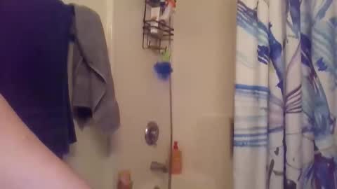 Snapshot of twisty226 chatting on 1, 12, 2025 twisty226 online show from 1, 12, 2025