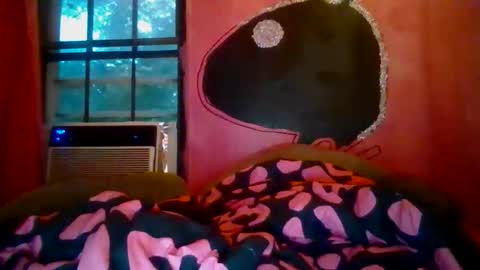 twizzytoxic22 online show from 7, 6, 2026
