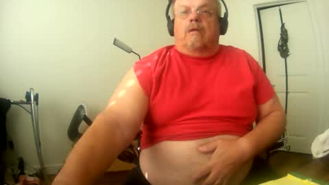 Snapshot of two_wheels_two_balls chatting on 15, 12, 2025 two_wheels_two_balls online show from 15, 12, 2025