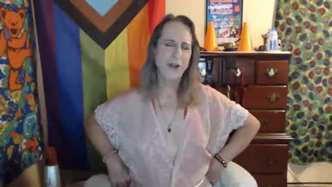 twocumkerry online show from 5, 2, 2026