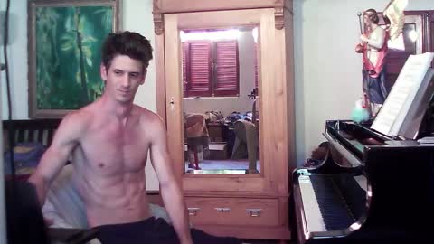 Snapshot of twoforallprivate chatting on 5, 1, 2025 TobeBritta online show from 5, 1, 2025