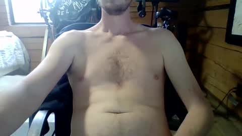 Snapshot of twootall chatting on 5, 3, 2025 twootall online show from 5, 3, 2025