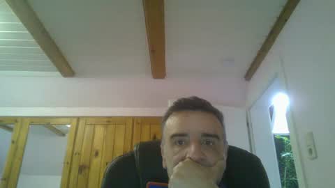 twoperes online show from 16, 5, 2026