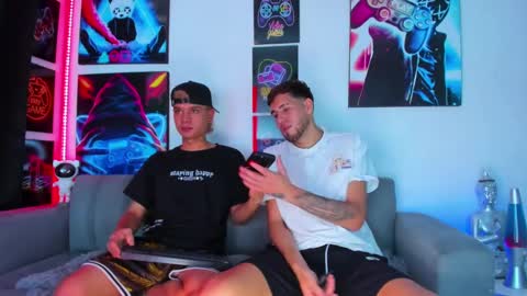 Oscar and Moises online show from 9, 3, 2025