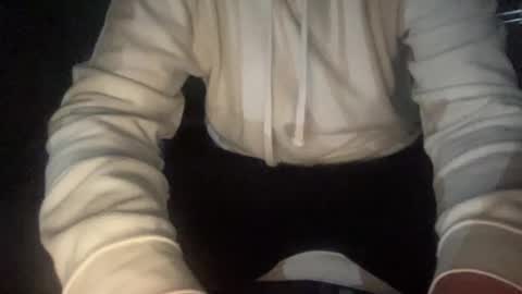 Snapshot of txsizedhog420 chatting on 5, 4, 2026 txsizedhog420 online show from 5, 4, 2026