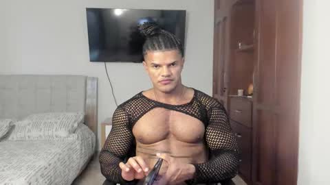 Snapshot of tygafit chatting on 9, 10, 2025 Yorquis Guzman online show from 9, 10, 2025