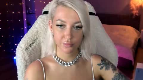 Miley online show from 21, 11, 2025