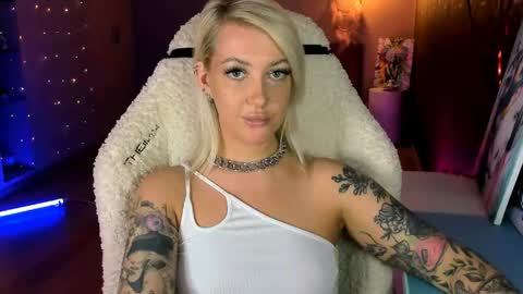 Miley online show from 15, 4, 2026