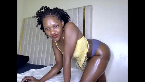 tyla_cerry online show from 14, 9, 2025