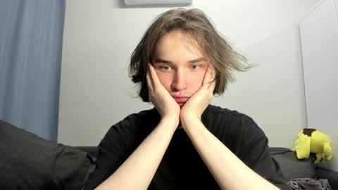 Snapshot of tyler__johnson chatting on 4, 2, 2025 Tyler  johnson online show from 4, 2, 2025