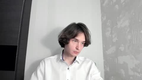 Snapshot of tyler__johnson chatting on 20, 10, 2025 Tyler  johnson online show from 20, 10, 2025