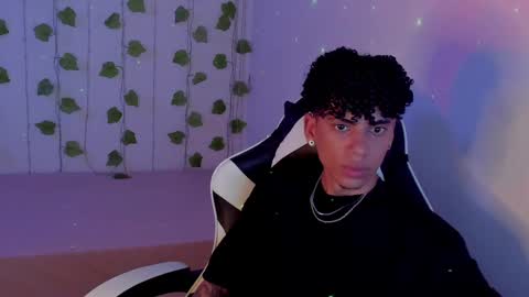 Snapshot of tyler_garcia_ chatting on 1, 2, 2025 Tyler Garcia online show from 1, 2, 2025