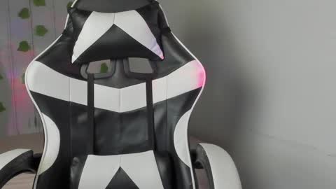 Snapshot of tyler_garcia_ chatting on 11, 2, 2025 Tyler Garcia online show from 11, 2, 2025