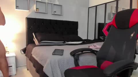 tyler_hank1 online show from 15, 12, 2025