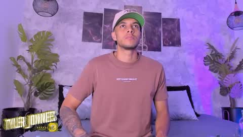 Tyler online show from 20, 12, 2024