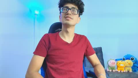   online show from 26, 10, 2025