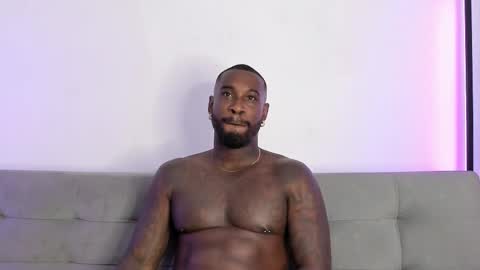 Snapshot of tyron_rulers chatting on 14, 9, 2025 Dvid Rullers online show from 14, 9, 2025