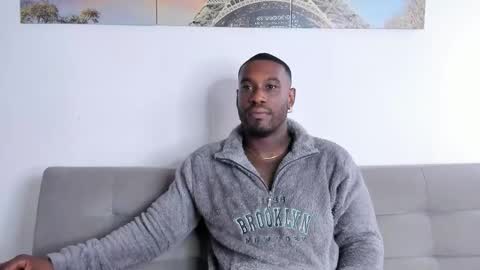 Snapshot of tyron_rulers chatting on 12, 10, 2025 Dvid Rullers online show from 12, 10, 2025