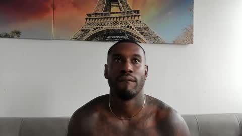 Snapshot of tyron_rulers chatting on 13, 10, 2025 Dvid Rullers online show from 13, 10, 2025